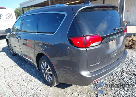 2019 Chrysler Pacifica Touring L Plus from USA, damaged, VIN 2C4RC1EG6KR738565